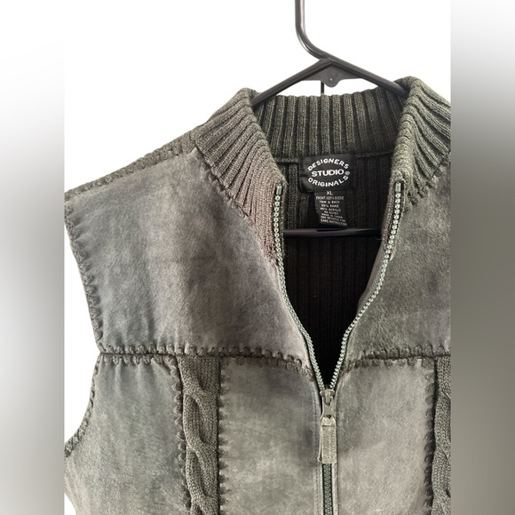 Vintage green suede knit zip up vest - Picture 2 of 4